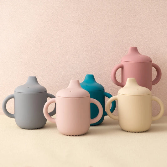 1PC Silicone Baby Cup Portable Water Bottle With Double Handle Leakproof Baby Cups Feeding Trianing Baby Items Baby Tableware